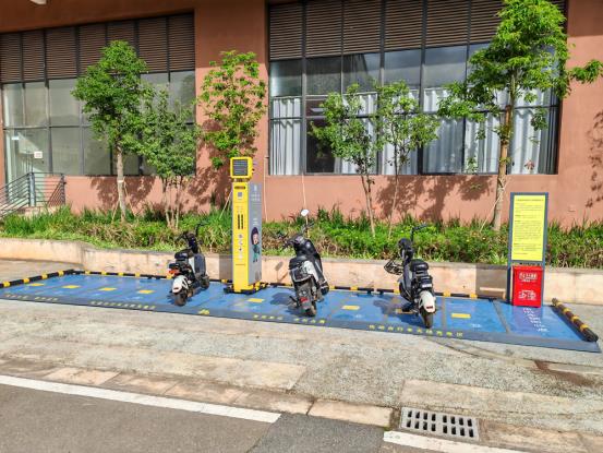 电动自行车无线充电桩，电动摩托车无线充电站，电动两轮车智能无线充电，共享电单车智能无线充电桩